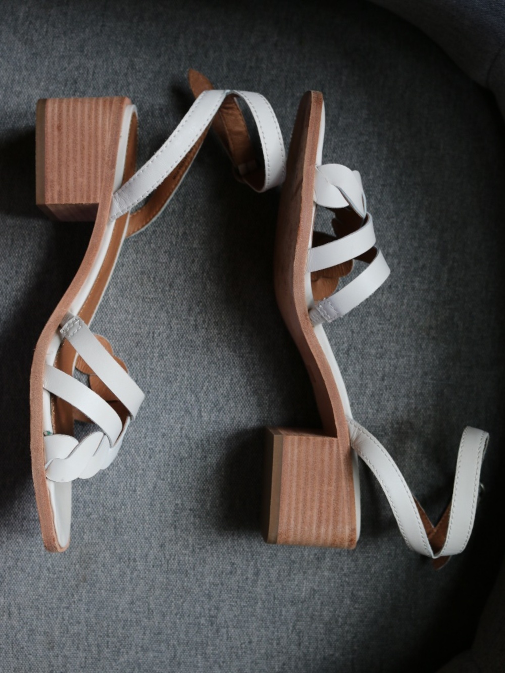 Frye 8.5 Lucia Braided Strappy Sandal Powder White